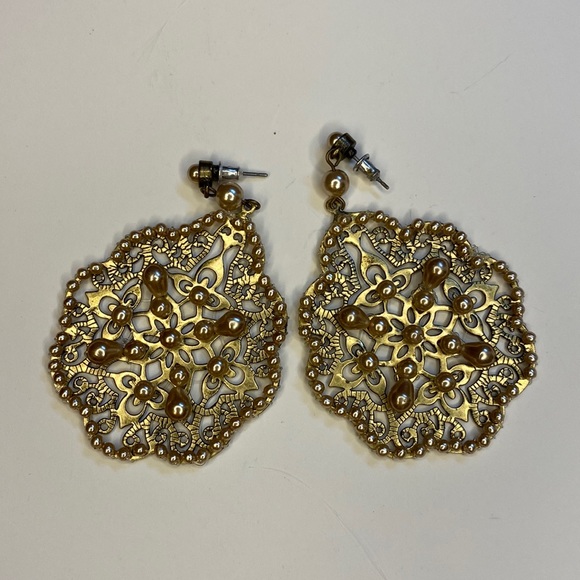 Chunky Earrings - Picture 2 of 5